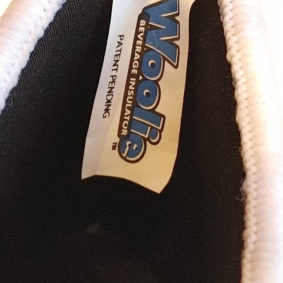 NHL Winter Classic WOOLIE Beverage Insulator - Picture 5 of 6